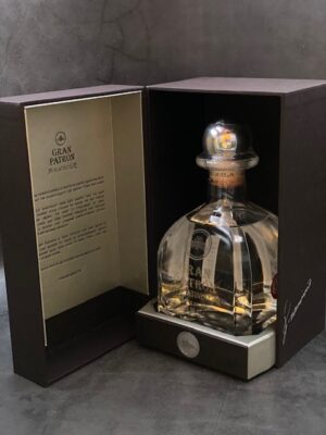 Gran Patrón Platinum Silver Tequila